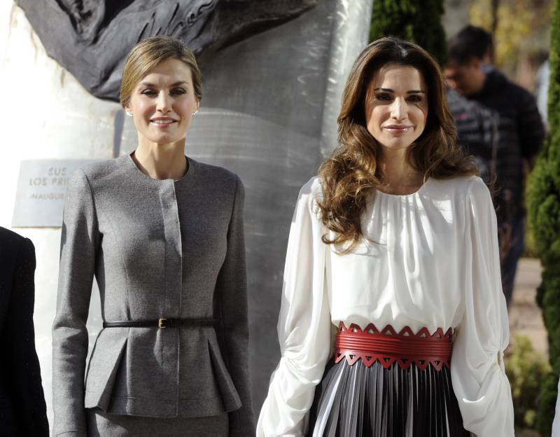 MADRID - LA REGINA LETIZIA E LA REGINA RANIA DURANTE UN WORKSHOP ALL UNIVERSITA' DI MADRID