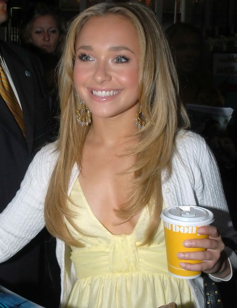 hayden in Isharya gypsy earrings sh0ort1 copy