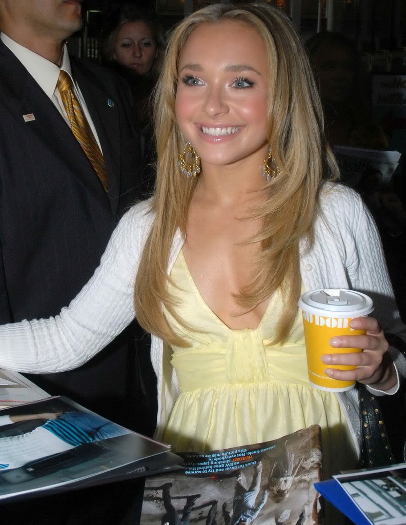 hayden in Isharya gypsy earrings short1 copy