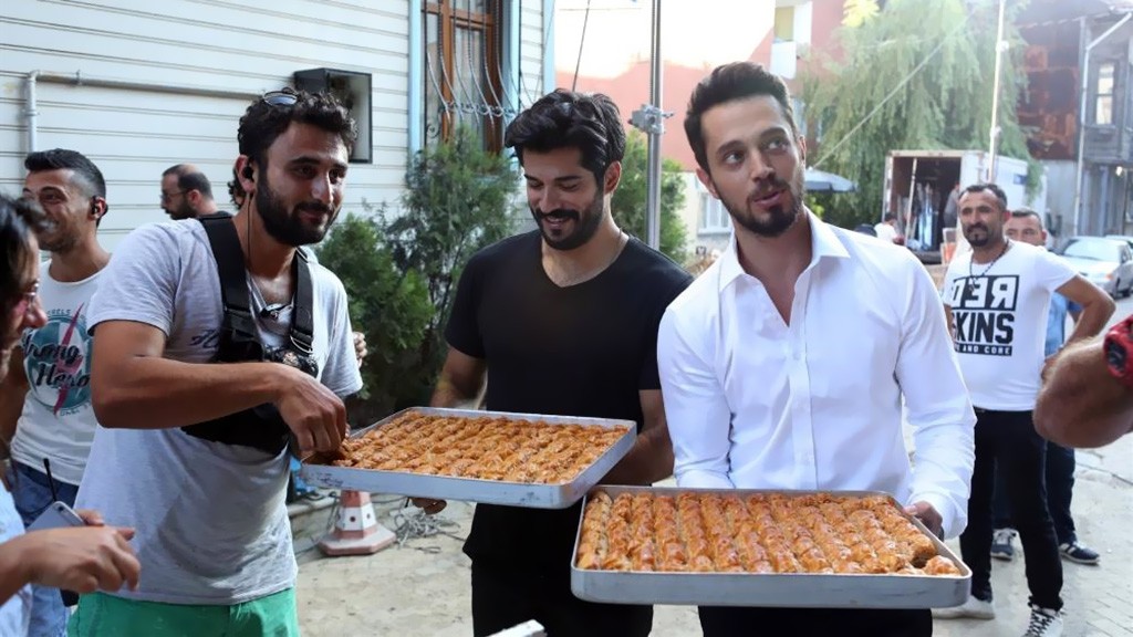hd-burak-ozc-082751XD