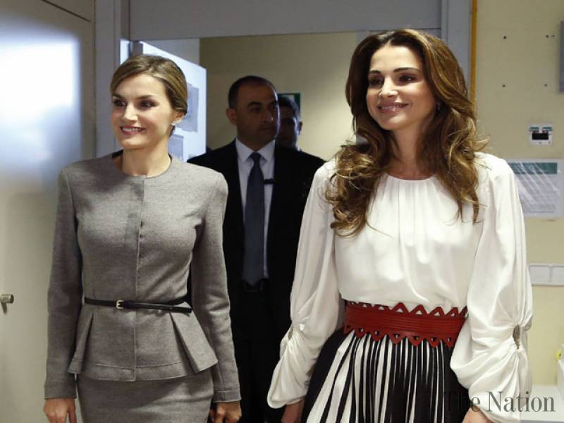 queen-letizia-of-spain-queen-rania-of-jordan-her-husband-king-abdullah-in-madrid-1448064990-5609
