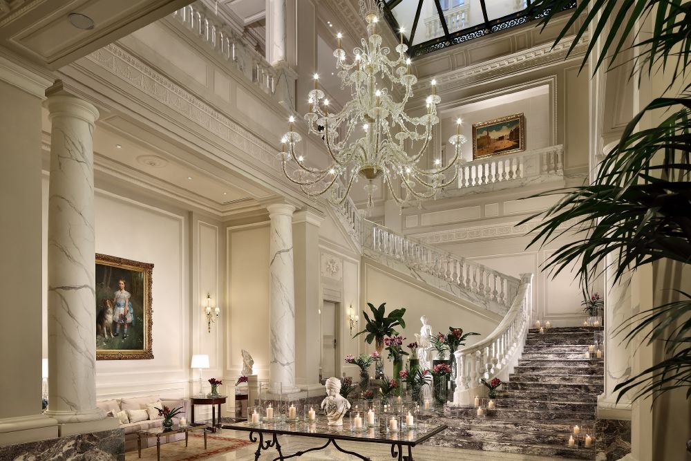 resized_Lobby 1