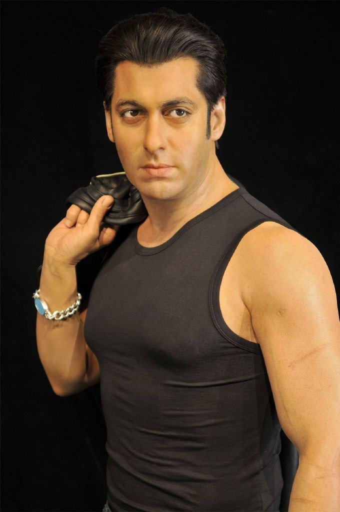 resized_salman-khan5h-680x1024
