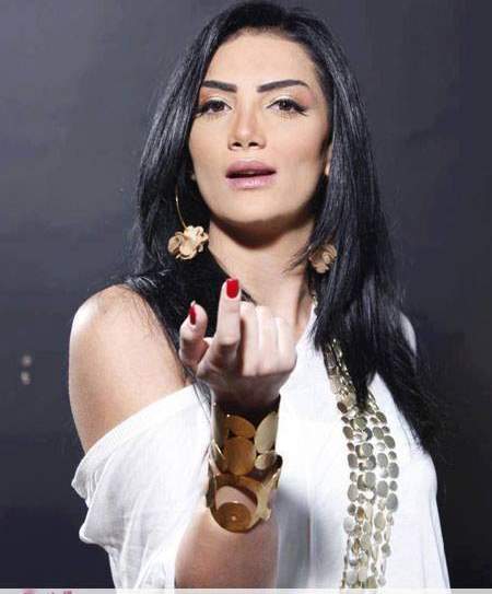 حورية فرغلى (3)