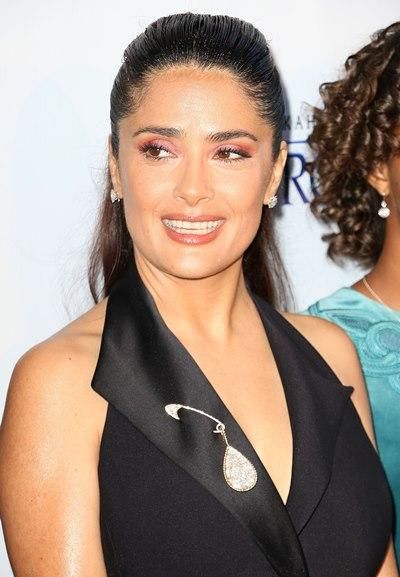 1447444261_salma_hayek