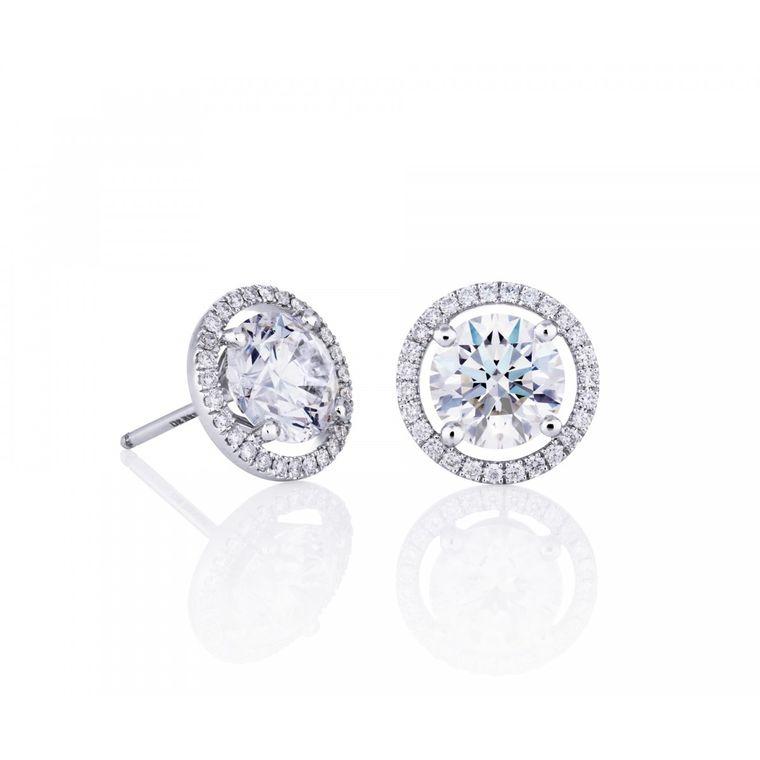 3_de_beers_aura_stud_earrings