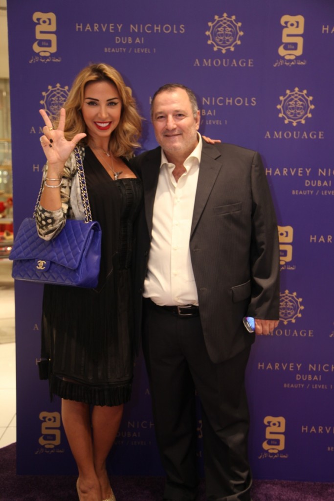 مع النجمة جويل