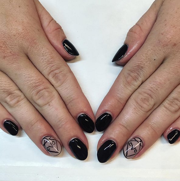 Drake-Nail-Art (1)