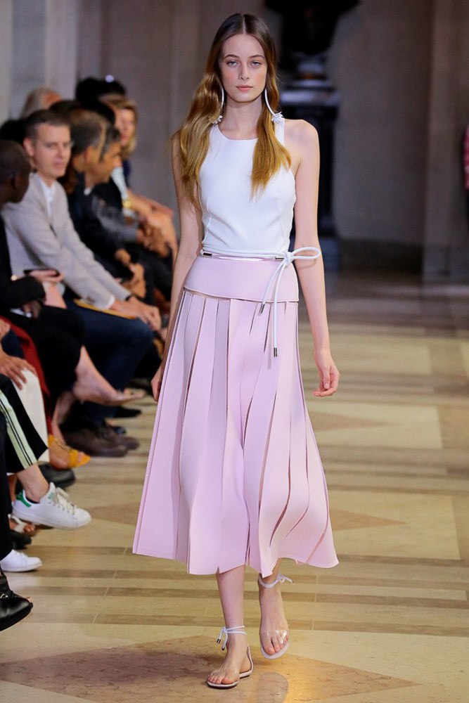 carolina-herrera-rtw-ss-2016-1 (2)