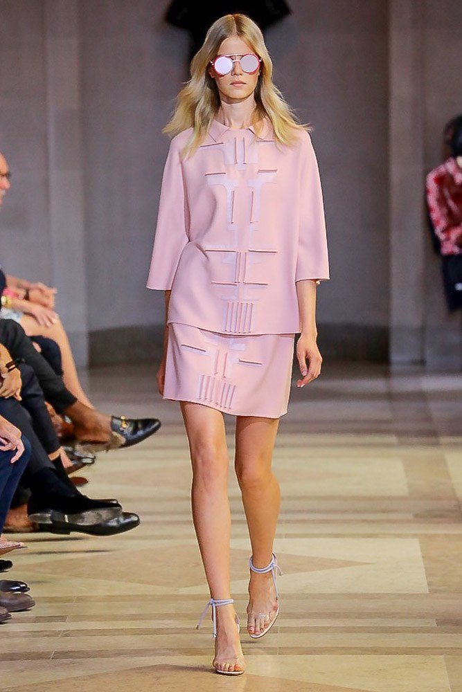 carolina-herrera-rtw-ss-2016-25