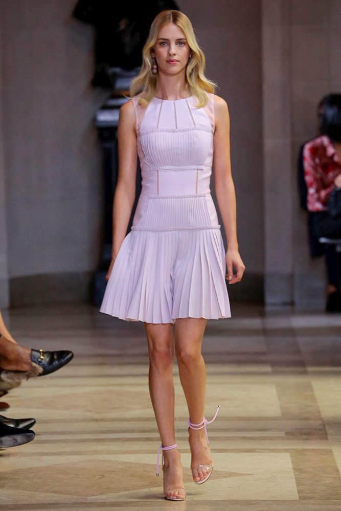 carolina-herrera-rtw-ss-2016-31