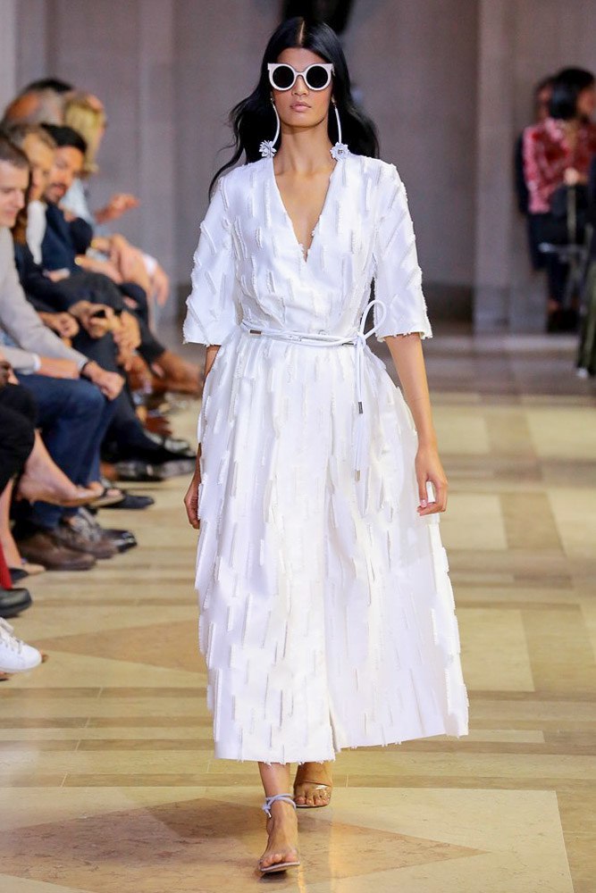 carolina-herrera-rtw-ss-2016-34