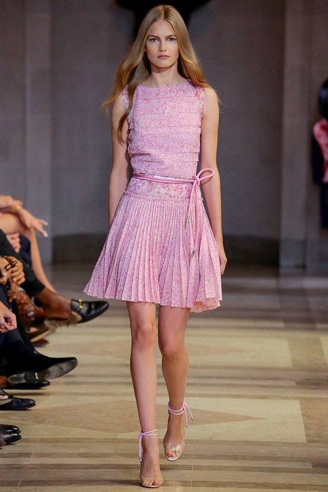 carolina-herrera-rtw-ss-2016-38