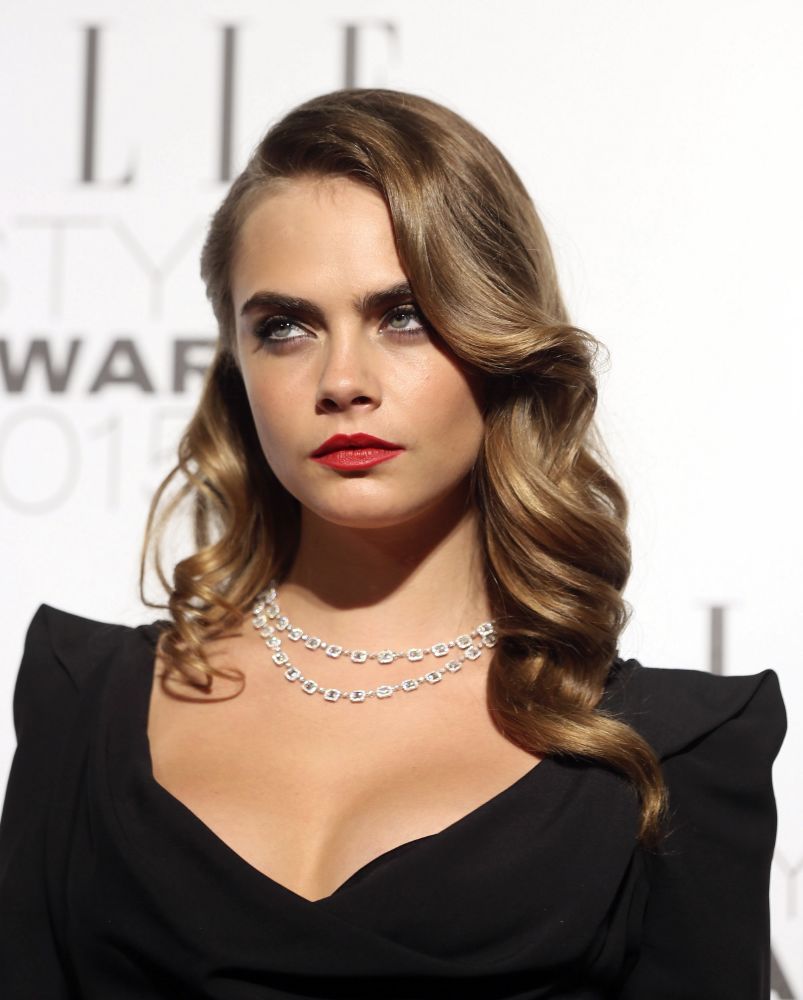 كارا ديليفين