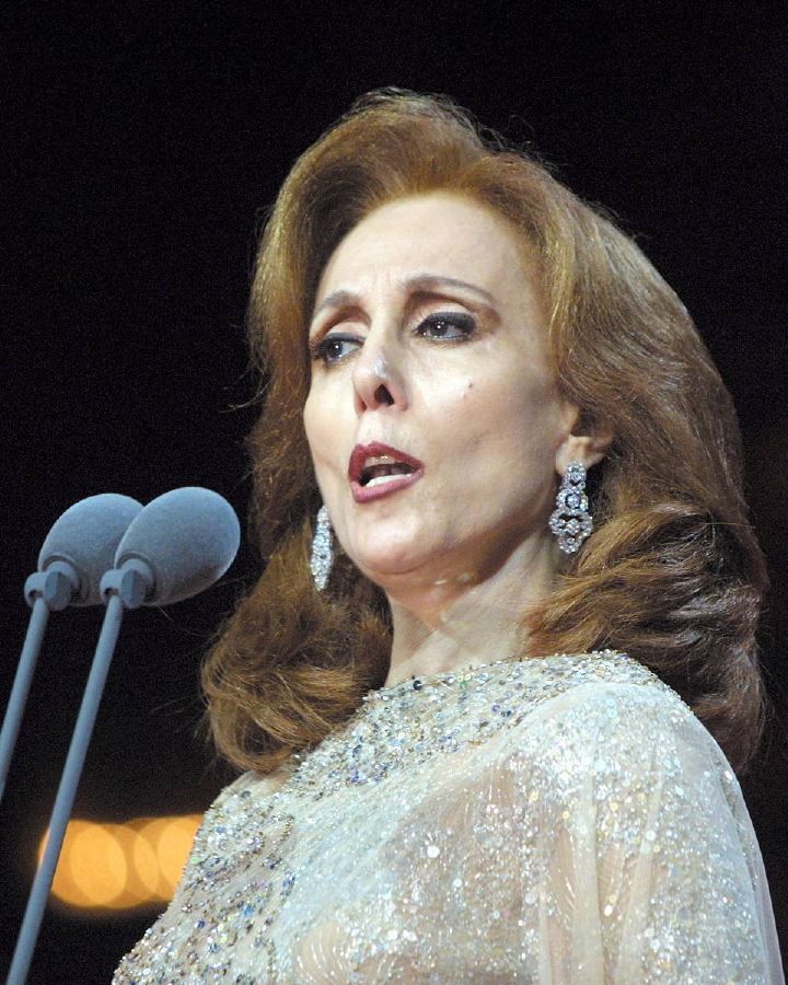 فيروز