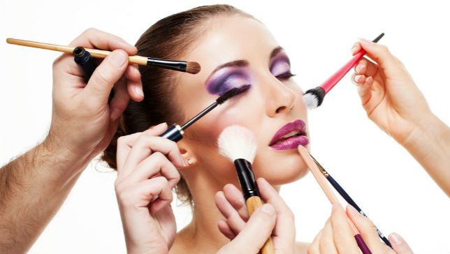 too-much-makeup.jpg.653x0_q80_crop-smart