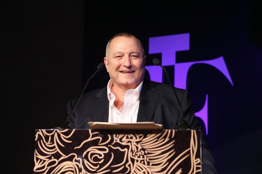 محاور المشاهير عدنان الكاتب