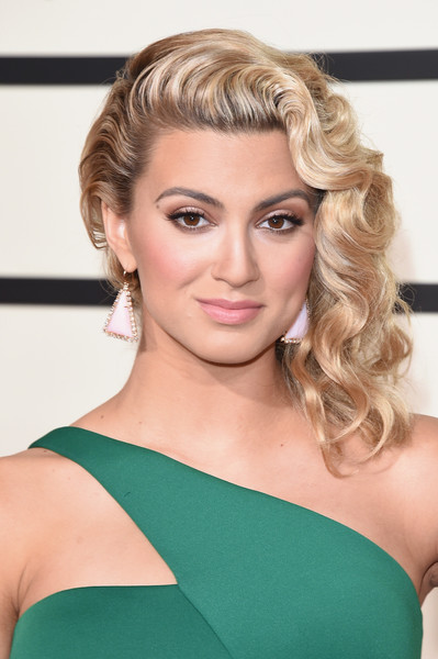 Tori Kelly
