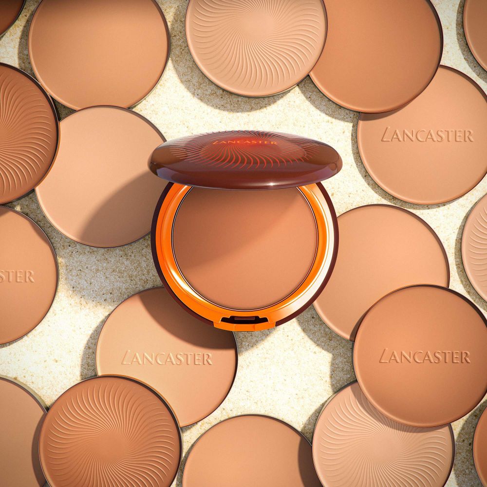resized_Lancaster - 365 Sun Compact - beauty visual