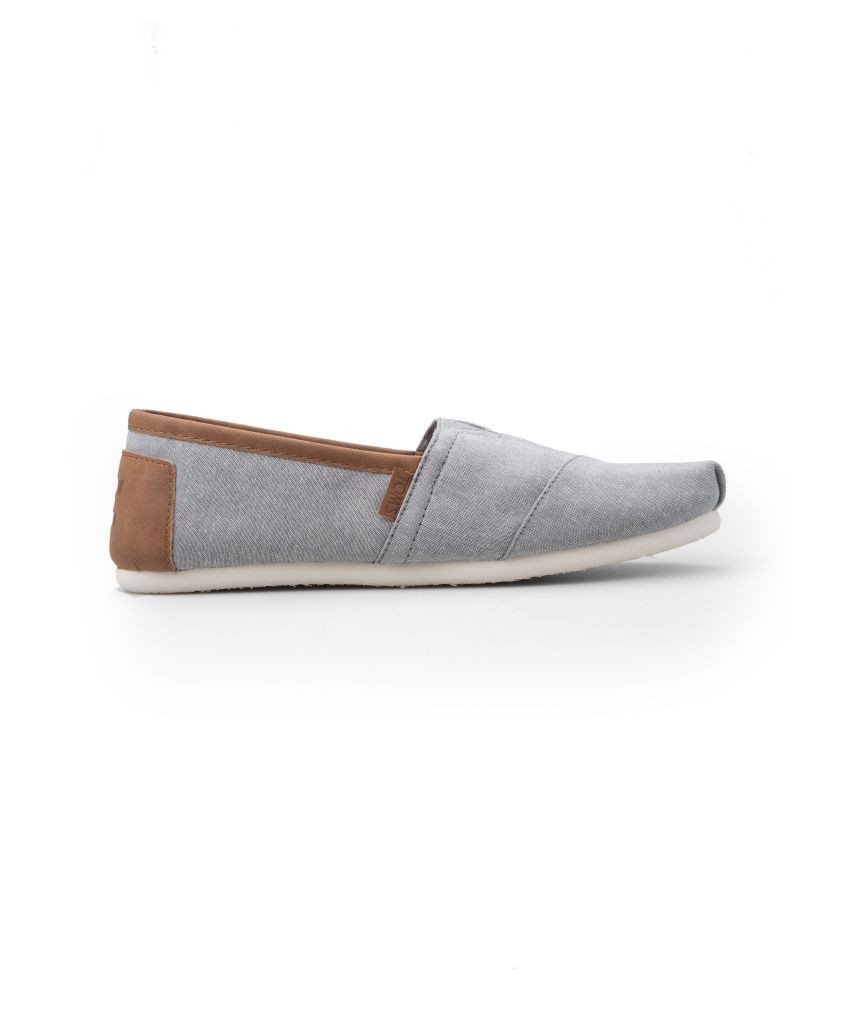 resized_Toms - Frost Grey Chambray Men's Classics - AED 349 at SIVVI.com