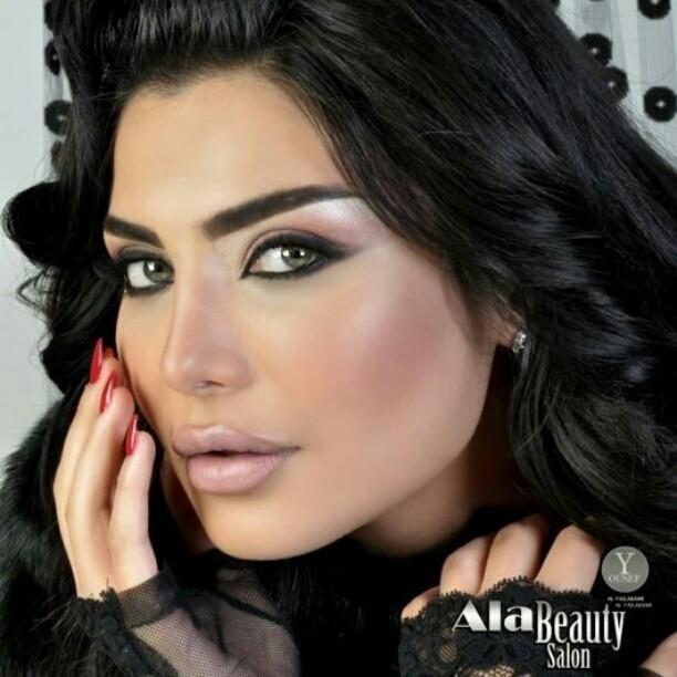 أمل العوضي (1)