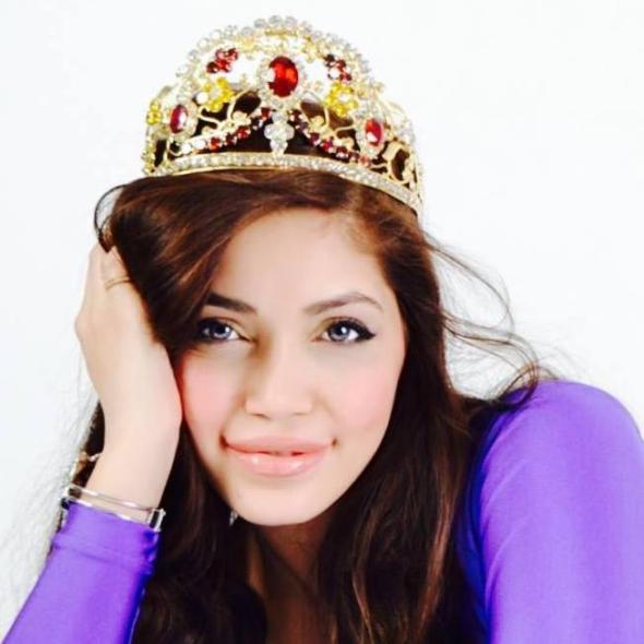 سارة آرشر ملكة جمال بريطانيا (3)