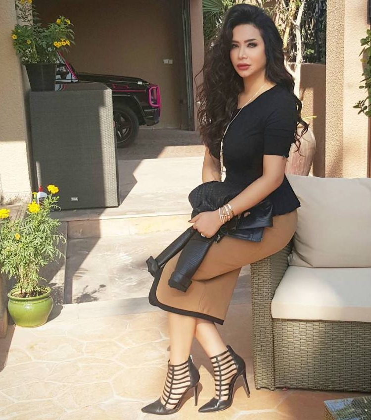 373377-كيف-ردت-لجين-عمران-على-سكينة-السادات-950x0-2