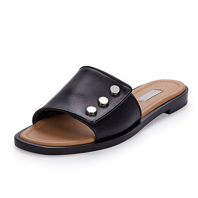 Balenciaga-Studded-Flat-Leather-Mule-535