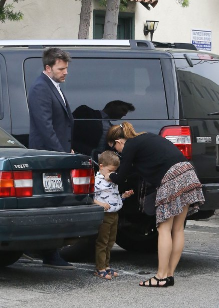 ben-affleck-jennifer-garner-easter-sunday-reunion-0