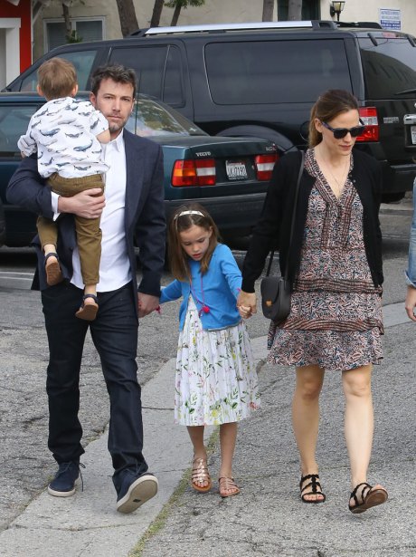 ben-affleck-jennifer-garner-easter-sunday-reunion-1