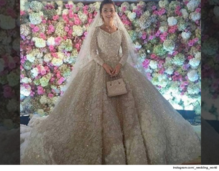 ملياردير روسي يكلف حفل زفاف ابنه مليار دولار (7)
