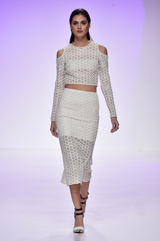 1-dima-ayad-fashion-forward-season-6-dubai-ready-to-wear-collection-autox768