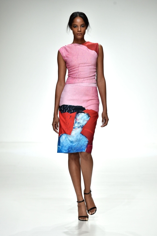 1-zena-presley-fashion-forward-season-6-dubai-ready-to-wear-collection-autox768