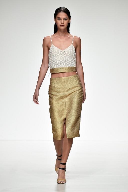 10-dima-ayad-fashion-forward-season-6-dubai-ready-to-wear-collection-autox768