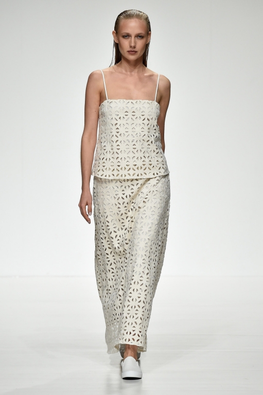 15-dima-ayad-fashion-forward-season-6-dubai-ready-to-wear-collection-autox768
