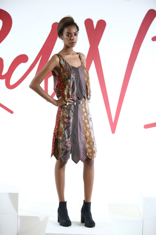 2-nasiba-hafiz-fashion-forward-season-6-dubai-ready-to-wear-collection-autox768