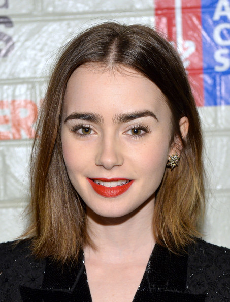 2013 Lily Collins - H. Stern Jewelry