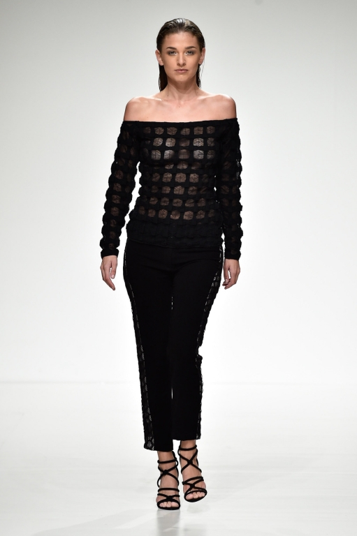 21-dima-ayad-fashion-forward-season-6-dubai-ready-to-wear-collection-autox768