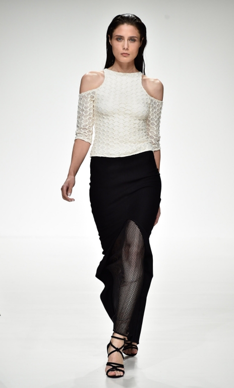 23-dima-ayad-fashion-forward-season-6-dubai-ready-to-wear-collection-autox768