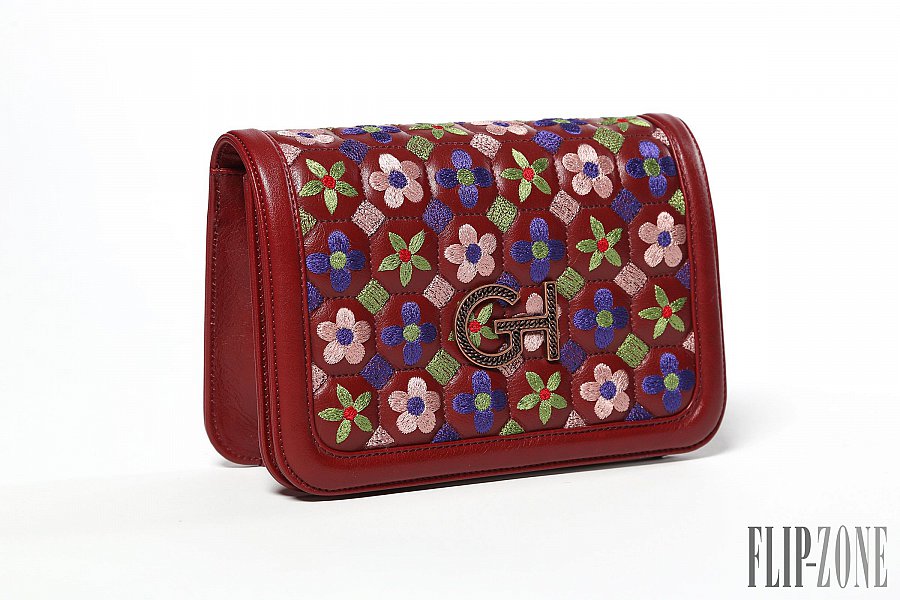 3a418f30855ac439cc5eee94556ee472-opt-resp600v