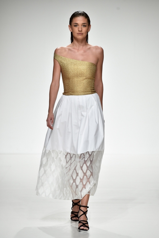 6-dima-ayad-fashion-forward-season-6-dubai-ready-to-wear-collection-autox768