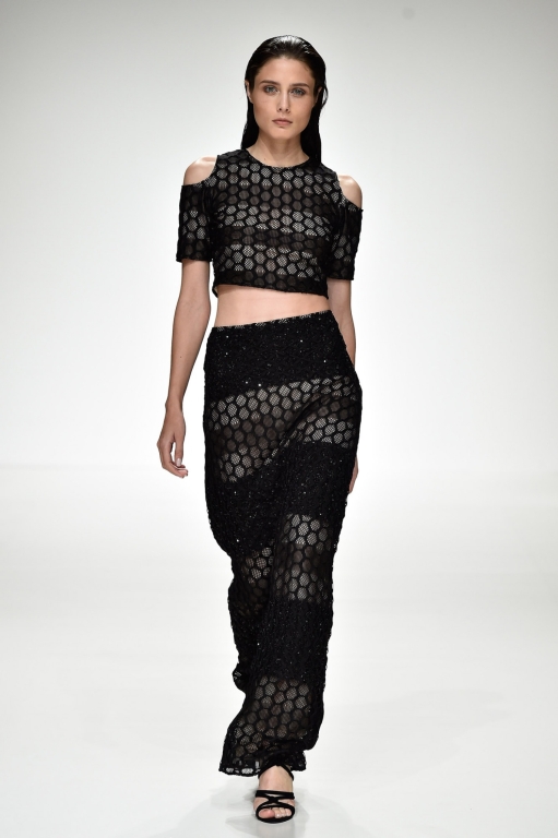 7-dima-ayad-fashion-forward-season-6-dubai-ready-to-wear-collection-autox768