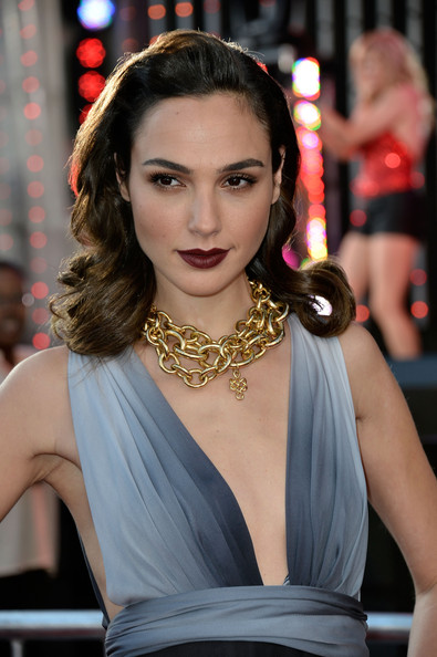 Gal+Gadot+Gold+Necklaces+Gold+Chain