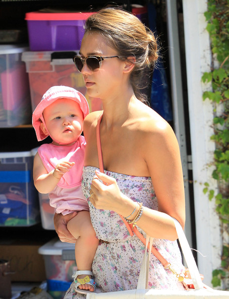 Jessica Alba Beaded Bracelet1
