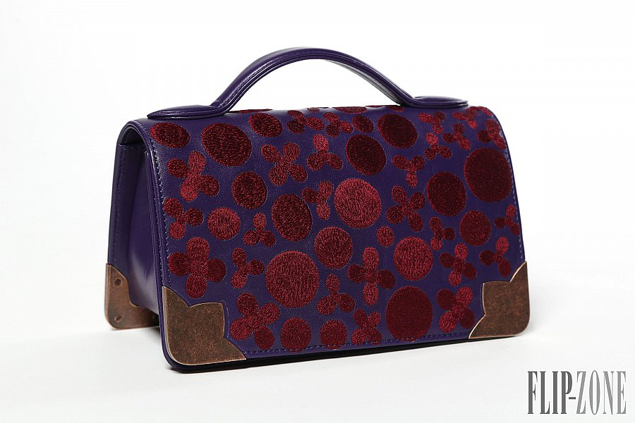 e39ca400ec7b0d0197d9f2fc1a10e984-opt-resp600v