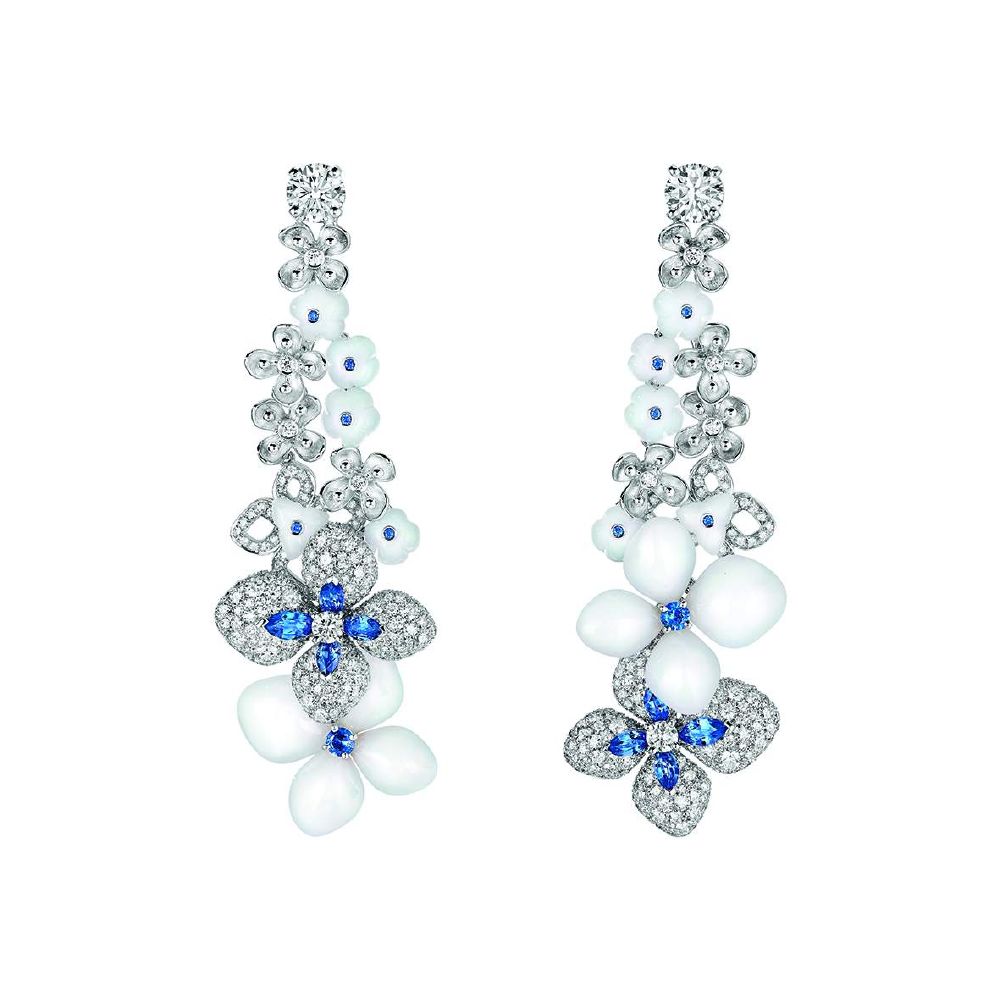 resized_Chaumet - Hortensia Voie Lactee - High Jewellery - Earrings