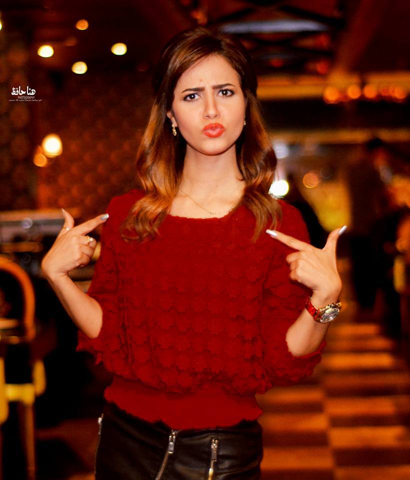 رنا سماحة (5)