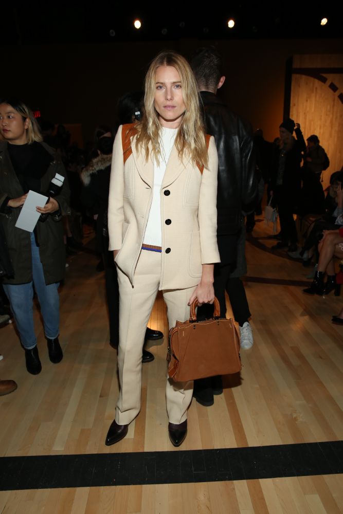 resized_Dree Hemingway 2-16-16 Getty Images (2)