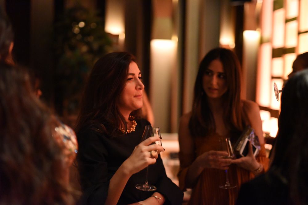 resized_Fashionable Guests