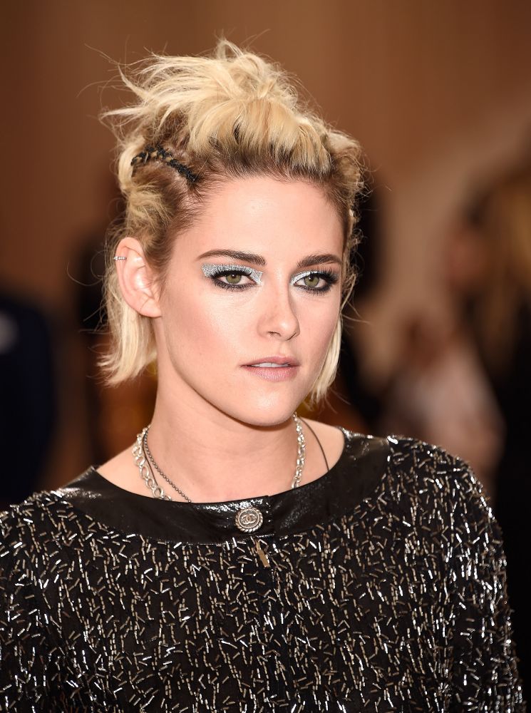 resized_Kristen STEWART_Met Gala 2016_May 2nd 2016_Beauty Close up